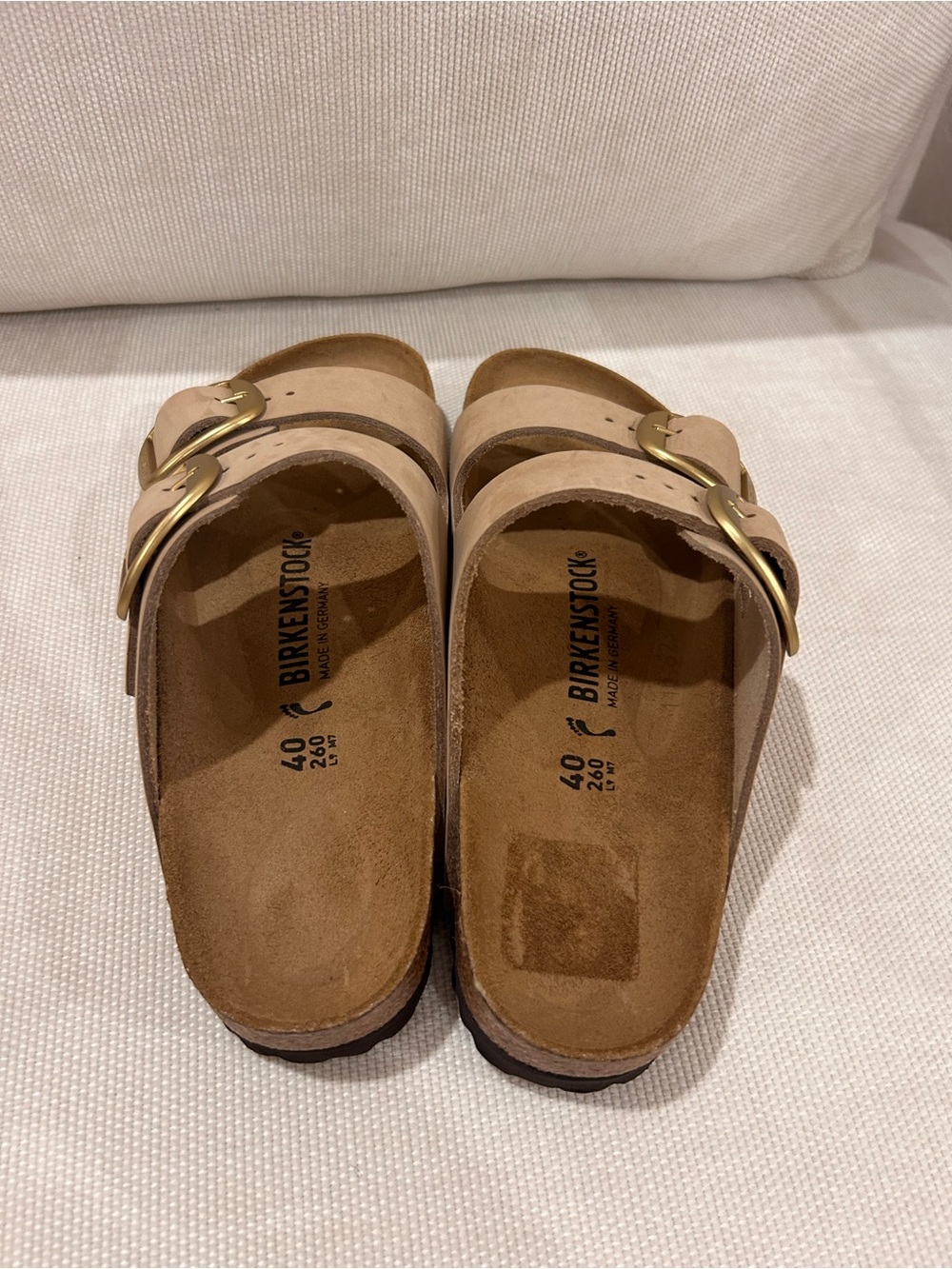 New Birkenstock Arizona Big Buckle Nubuck Sandals Sandcastle - Picture 4 of 6